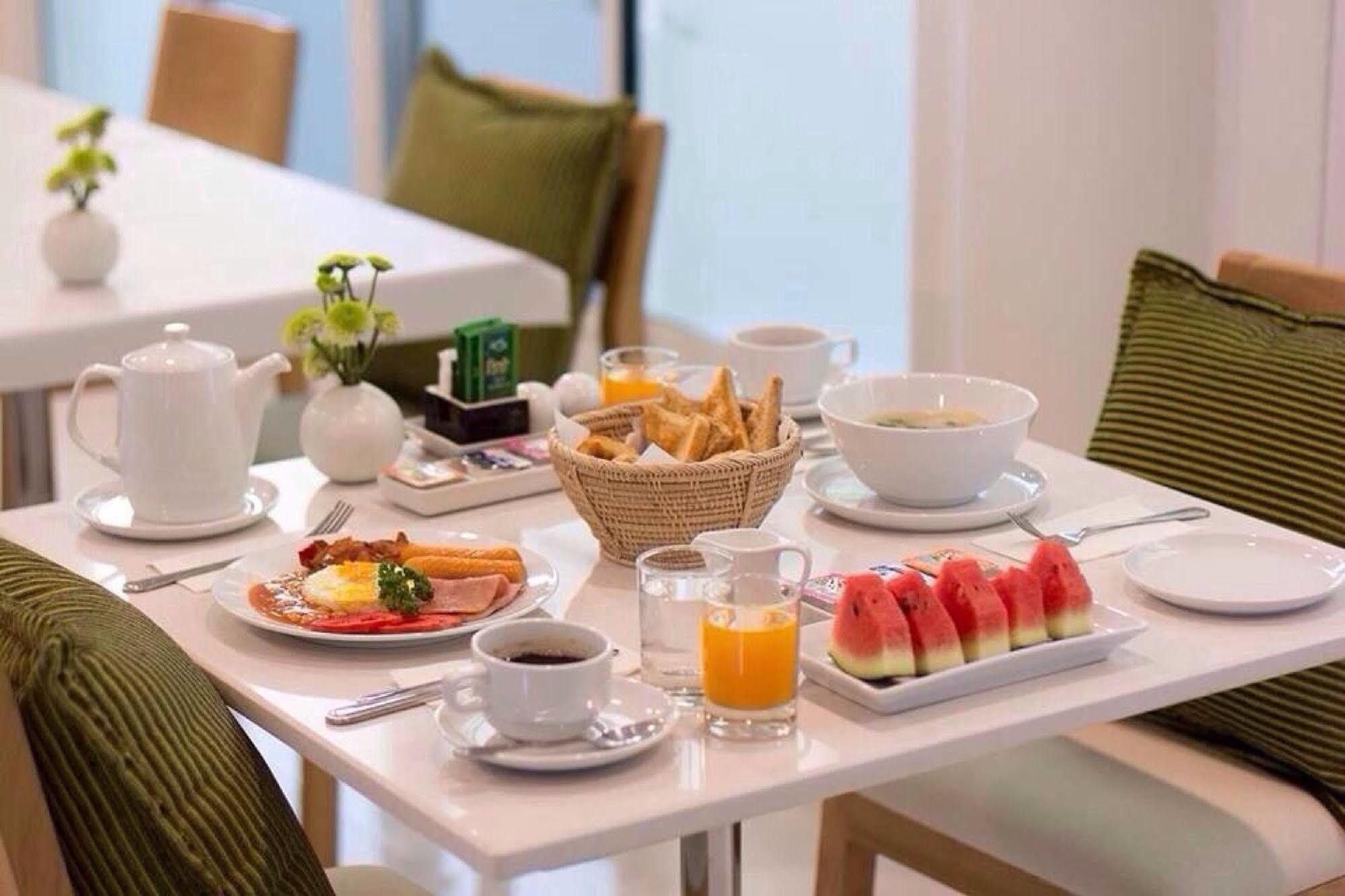 P21 Chiangmai Hotel Чиангмай Экстерьер фото
