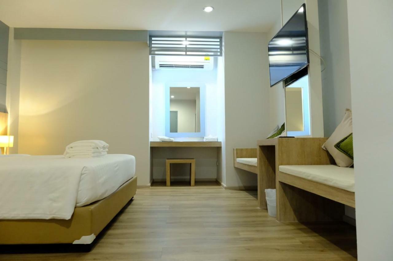 P21 Chiangmai Hotel Чиангмай Экстерьер фото